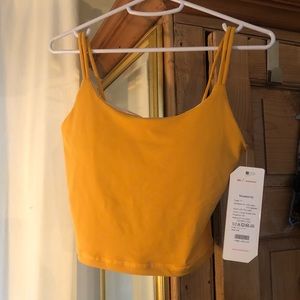 Musesonly NWT Crop Yoga Top